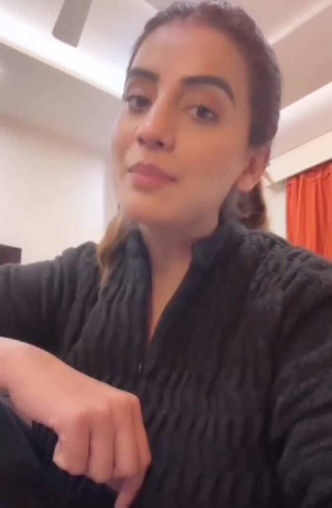 मुख्यमंत्री चंपाई सोरेन ईटखोरी महोत्सव का करेंगे शुभारंभ, अक्षरा सिंह और अल्ताफ राजा बिखेरेंगे कार्यक्रम में अपना जलवा 4 akchara singh