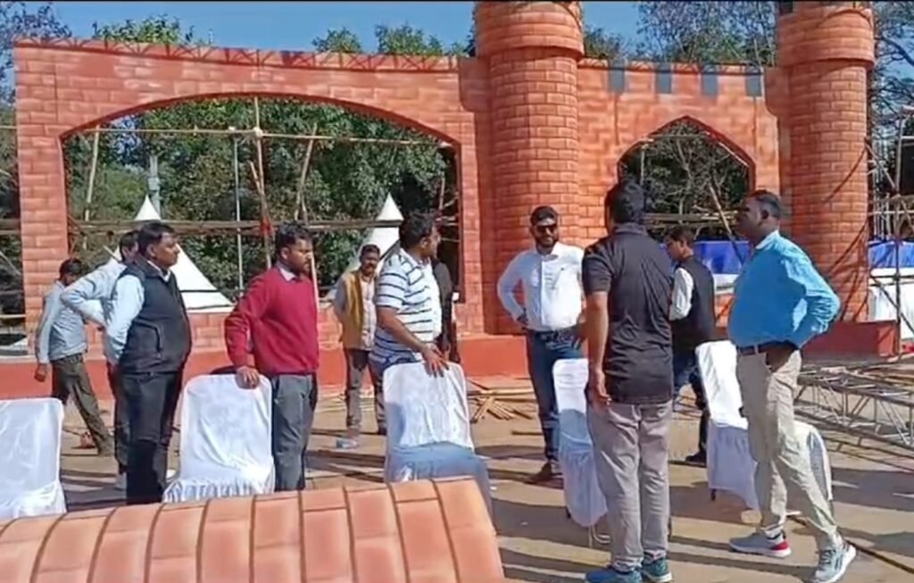 मुख्यमंत्री चंपाई सोरेन ईटखोरी महोत्सव का करेंगे शुभारंभ, अक्षरा सिंह और अल्ताफ राजा बिखेरेंगे कार्यक्रम में अपना जलवा 6 itkhori taiyari