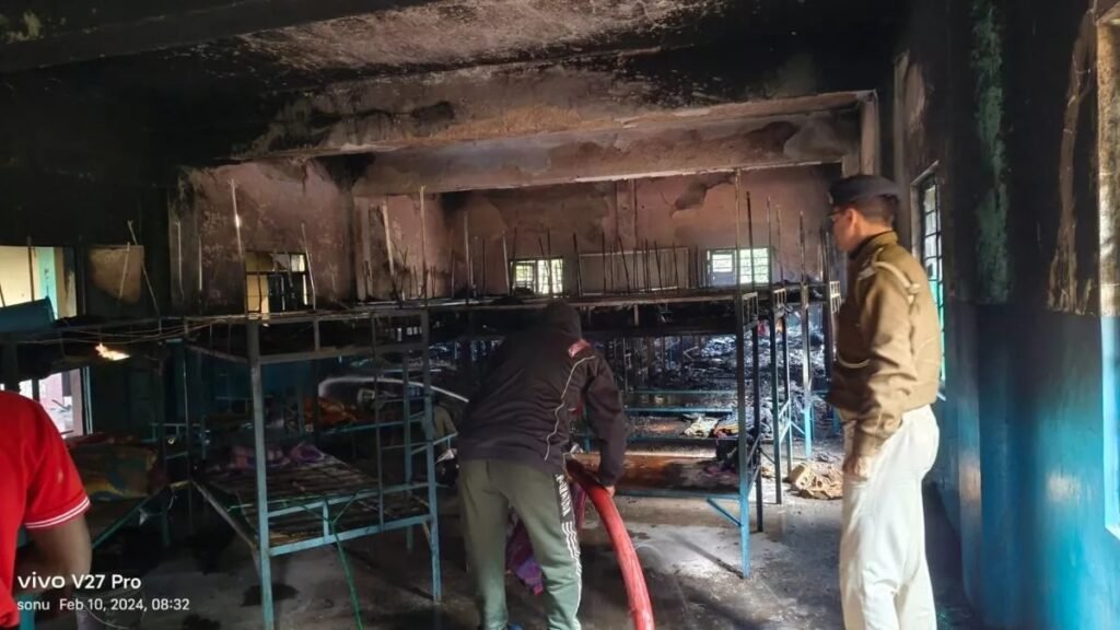 school aag sahibgunj