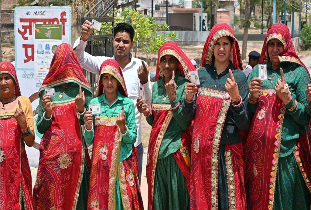 सत्ता के खिलाफ है वोट ? दूसरे चरण में 8️⃣ आठ प्रतिशत कम वोटिंग, नहीं निकले मतदाता 6 दूसरा चरण लोकसभा चुनाव